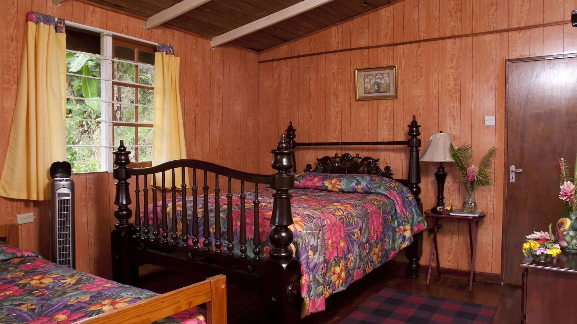 Forres Park Hotel 킹스톤