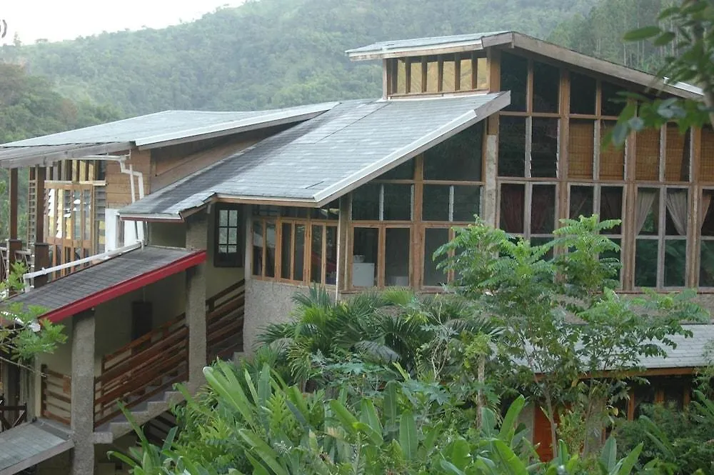 Forres Park Hotel 킹스톤